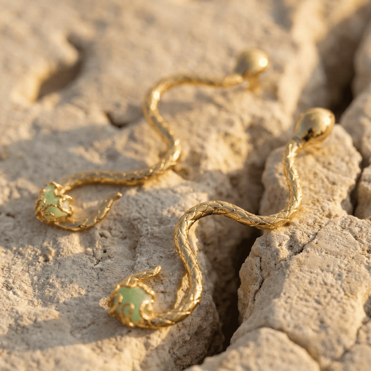 Serpiente Colgante con Morralla